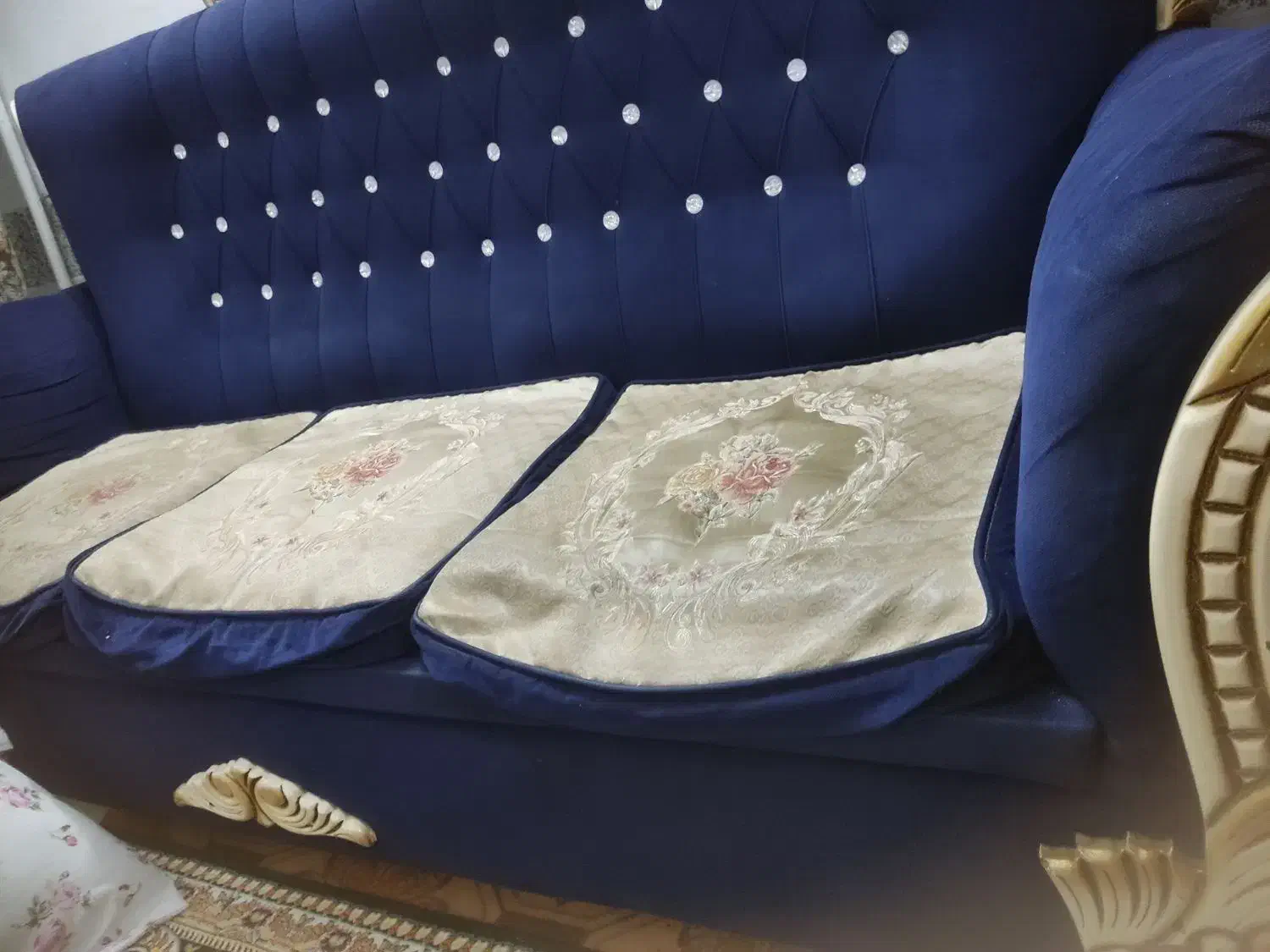 مبل سلطنتی چوب درجه یک مناسب برای تعمیر|مبلمان خانگی و میز عسلی|مشهد, طبرسی شمالی|دیوار