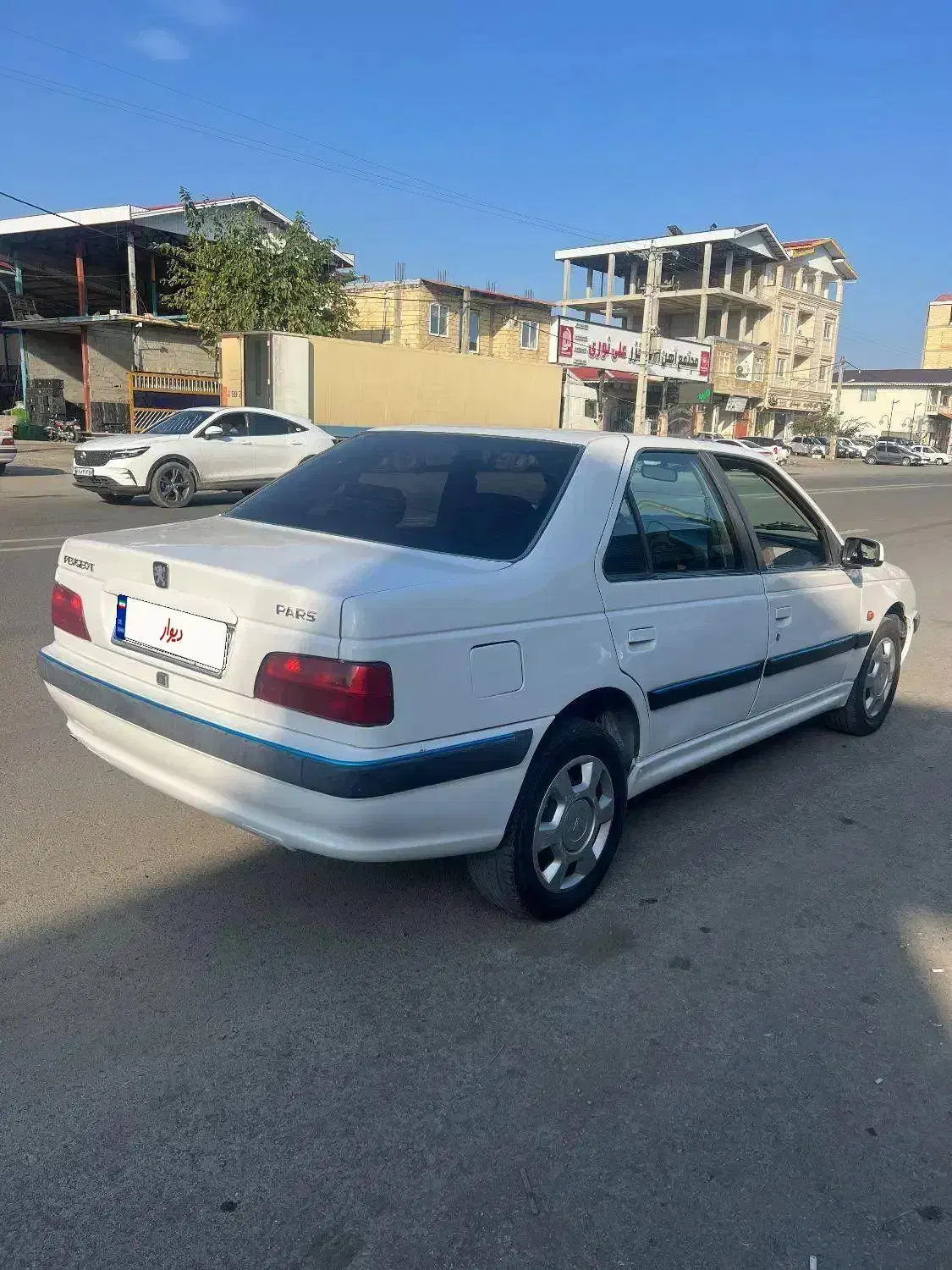 پارس ۸۲ سفید فابریک|خودرو سواری و وانت|تالش, طولارود|دیوار