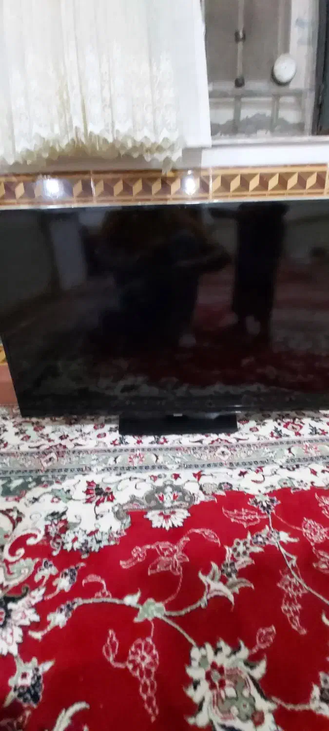 LED ساموسونگ اصلی سایز ۴۰|تلویزیون و پروژکتور|هشتگرد, گلسار|دیوار