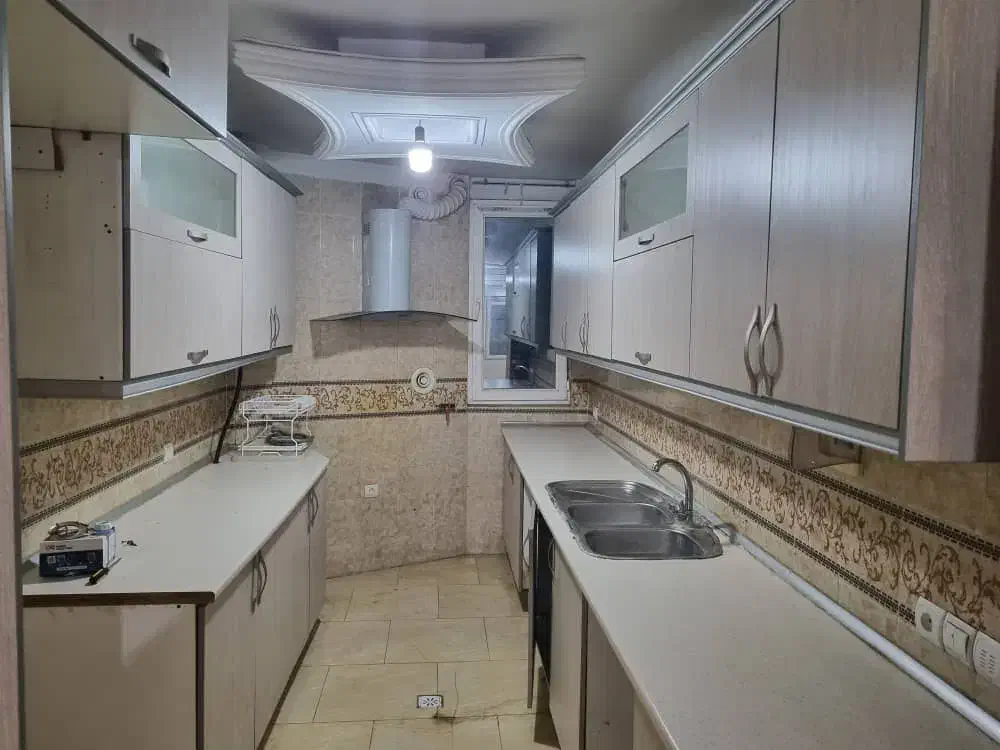 آپارتمان تک واحدی طبقه اول تاجری|اجارهٔ آپارتمان|تهران, شیوا|دیوار