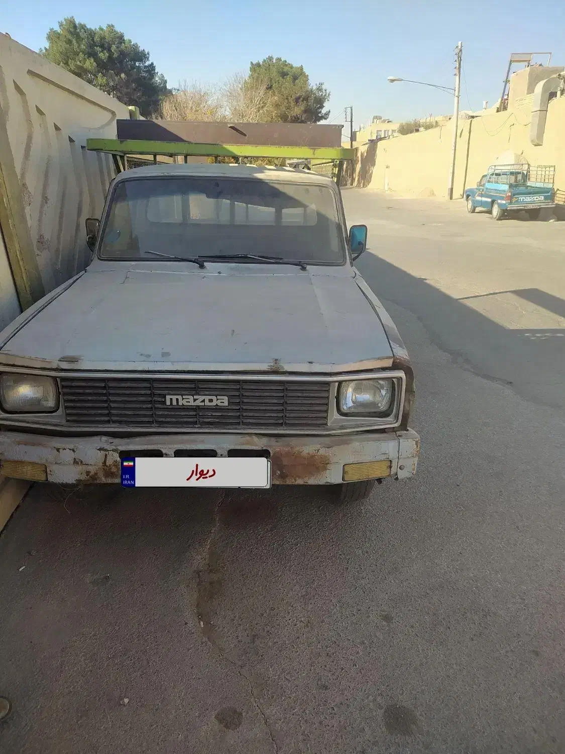 وانت مزدا|خودرو سواری و وانت|یزد, |دیوار