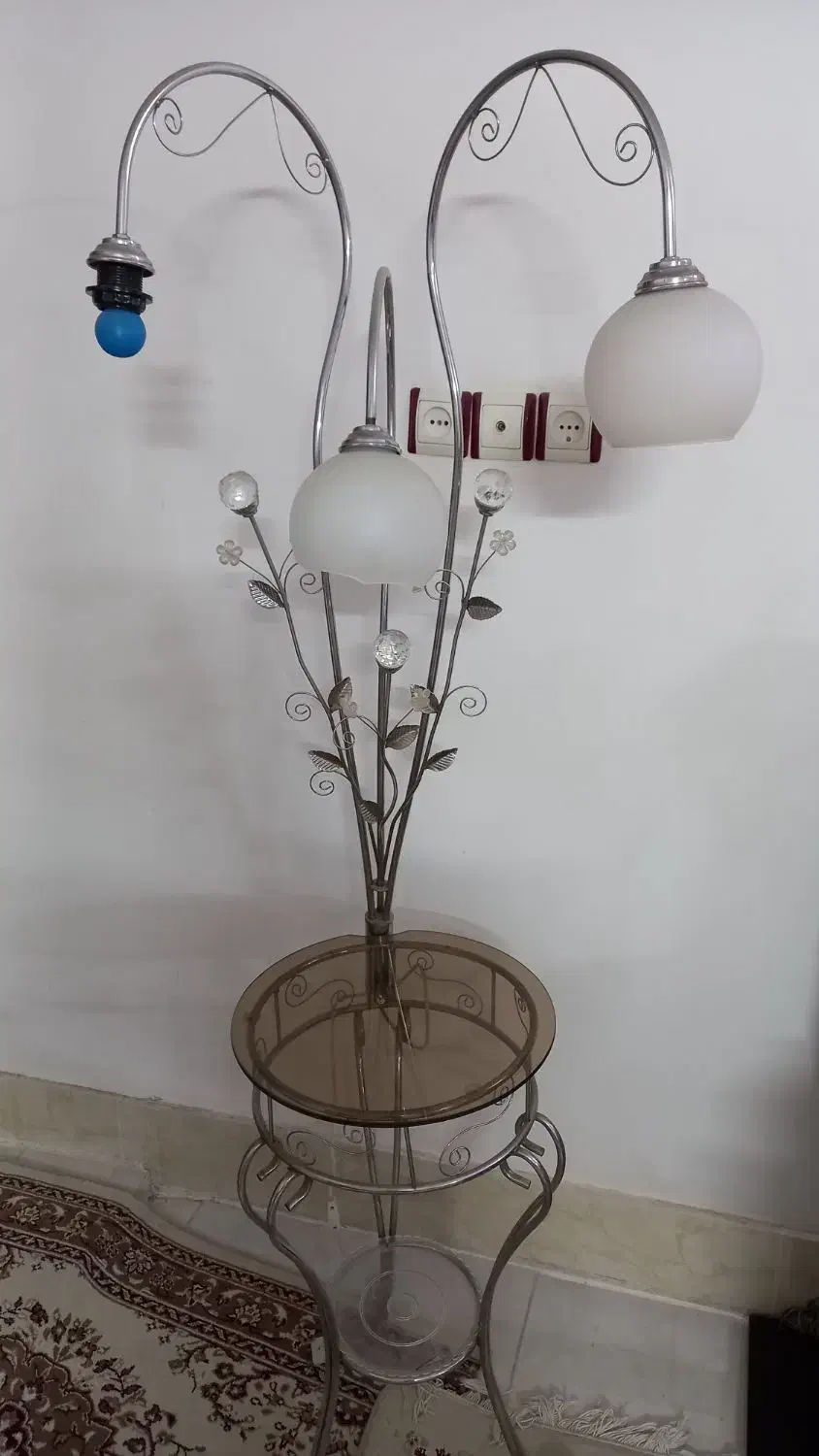 اباژور یا چراغ خواب|چراغ خواب و آباژور|مشهد, رستگار|دیوار