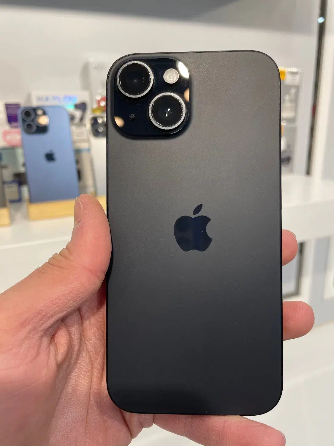 ایفون 15 باتری 98%|موبایل|اصفهان, هزارجریب|دیوار