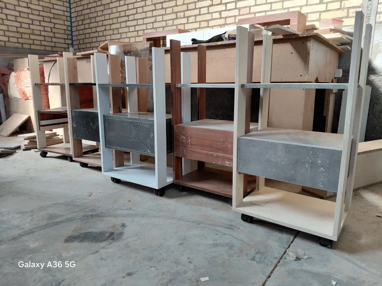 ترولی ارایشگاهی|آرایشگاه و سالن‌های زیبایی|مشهد, نوید|دیوار