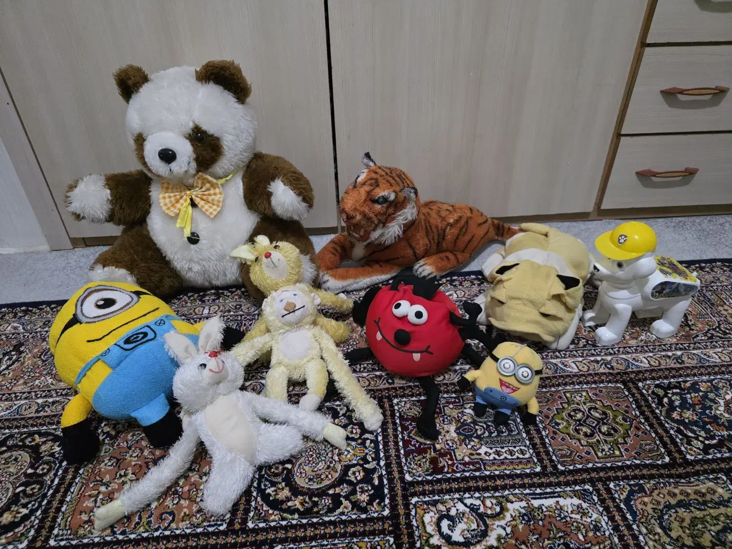 اسباب بازی|اسباب‌بازی بچه|رشت, منظریه|دیوار