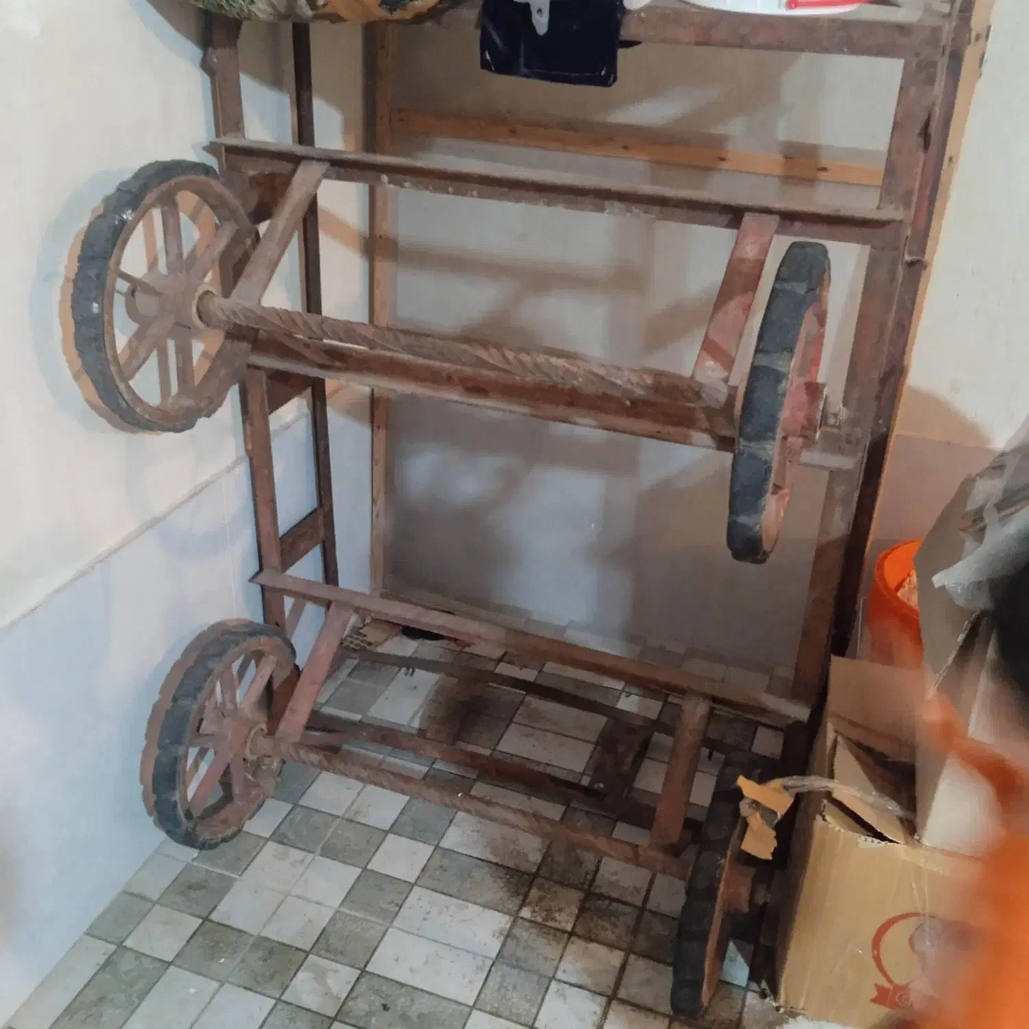 چهار چرخ|ابزارآلات|مرند, |دیوار