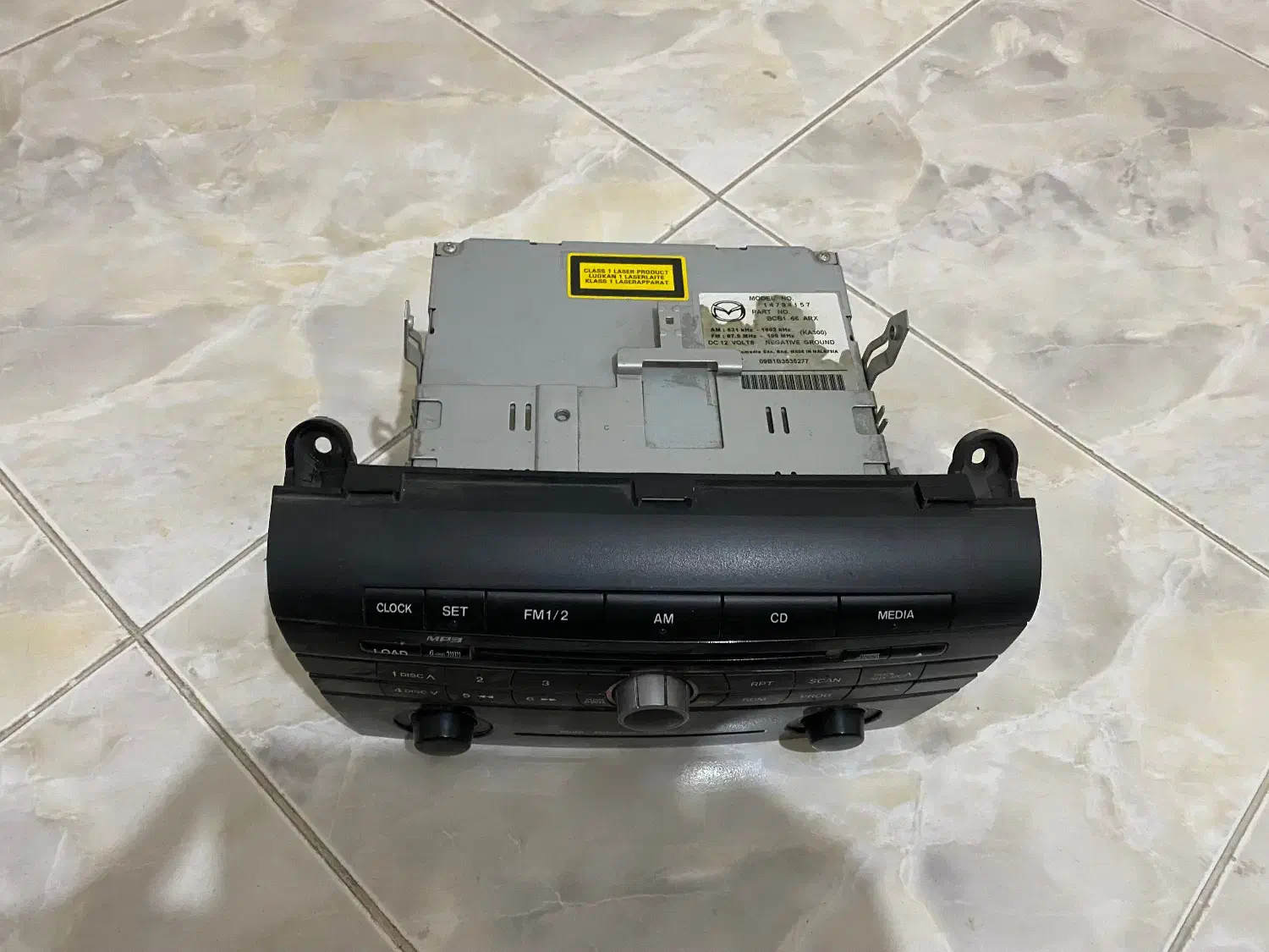 چراغ جلو و ضبط مزدا3|قطعات یدکی و لوازم جانبی|شیراز, چوگیاه‎|دیوار