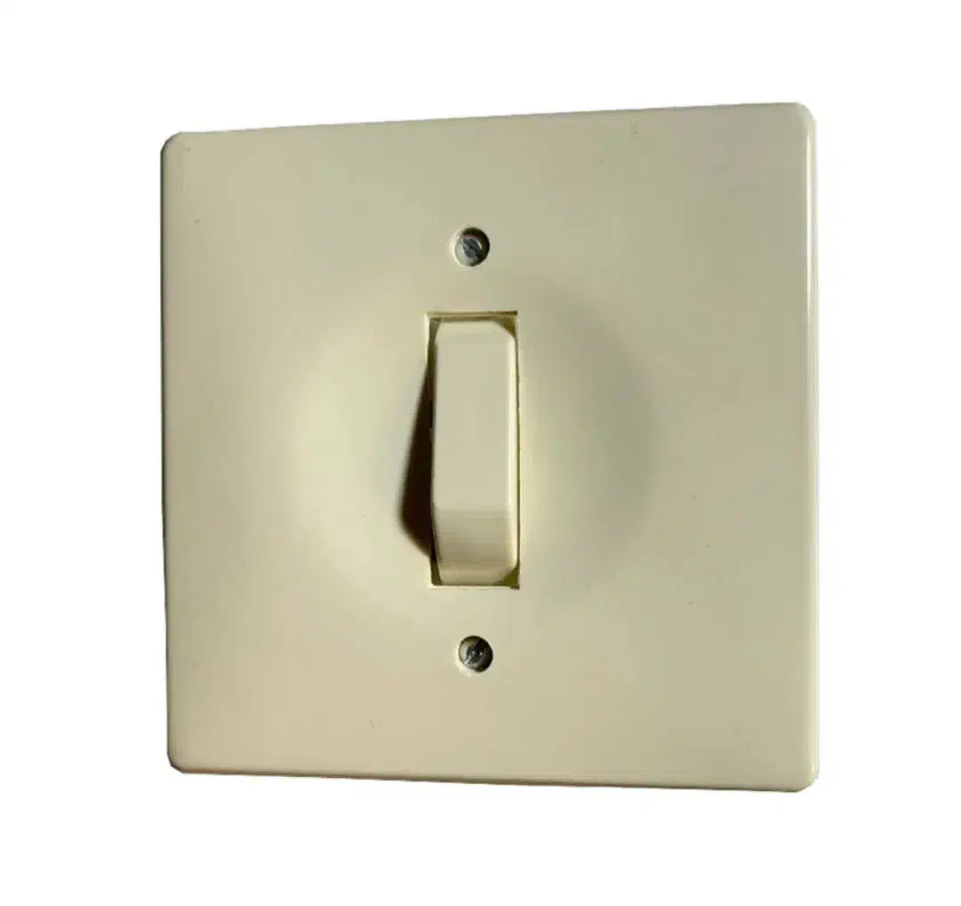 کلید و پریز البز اصلی|مصالح و تجهیزات ساختمان|بهبهان, |دیوار