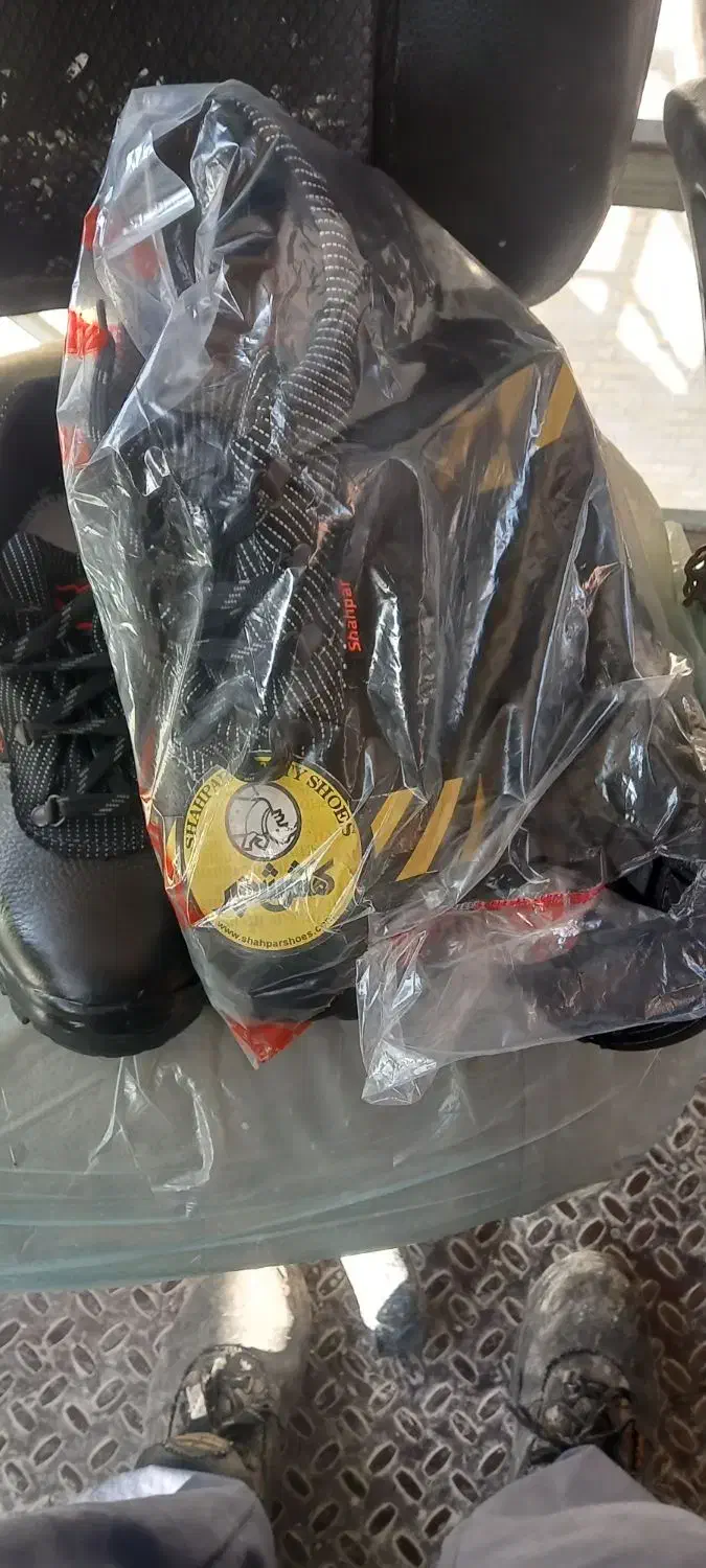 کفش کار|کیف، کفش، کمربند|قم, علی آباد سعدگان|دیوار