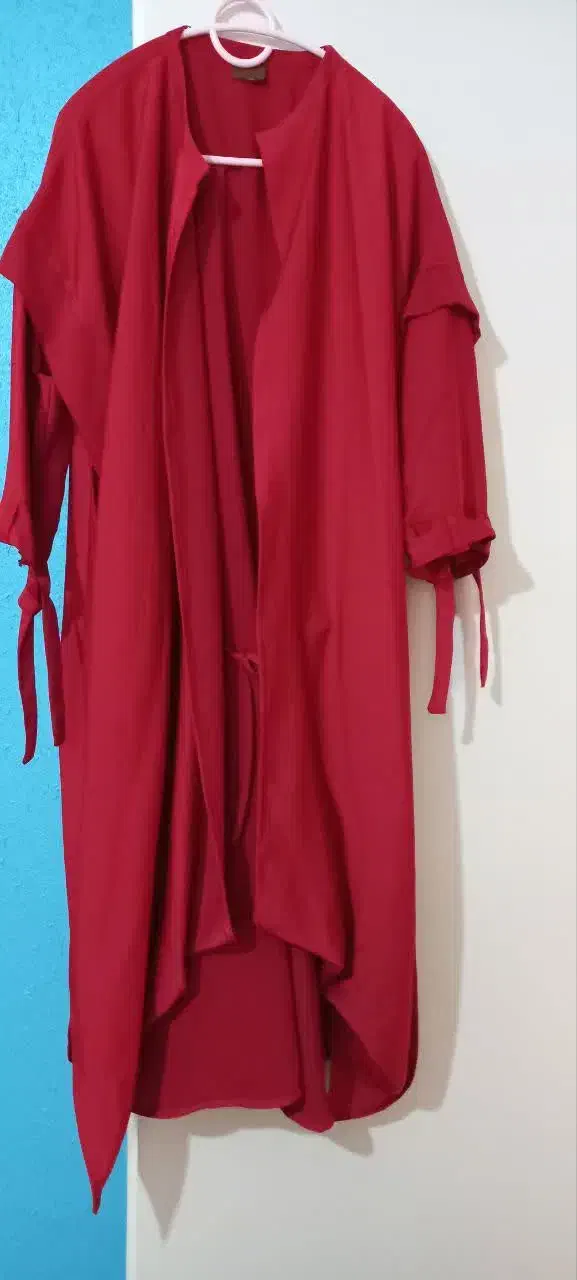 مانتوی در جد نو|لباس|سمنان, |دیوار