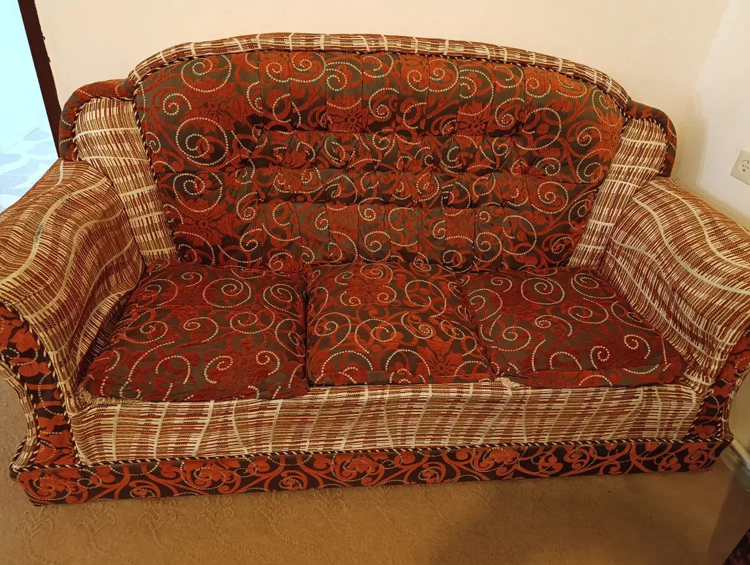 مبل و یخچال و تخت دو نفره کارکرده|مبلمان خانگی و میز عسلی|مشگین شهر, |دیوار