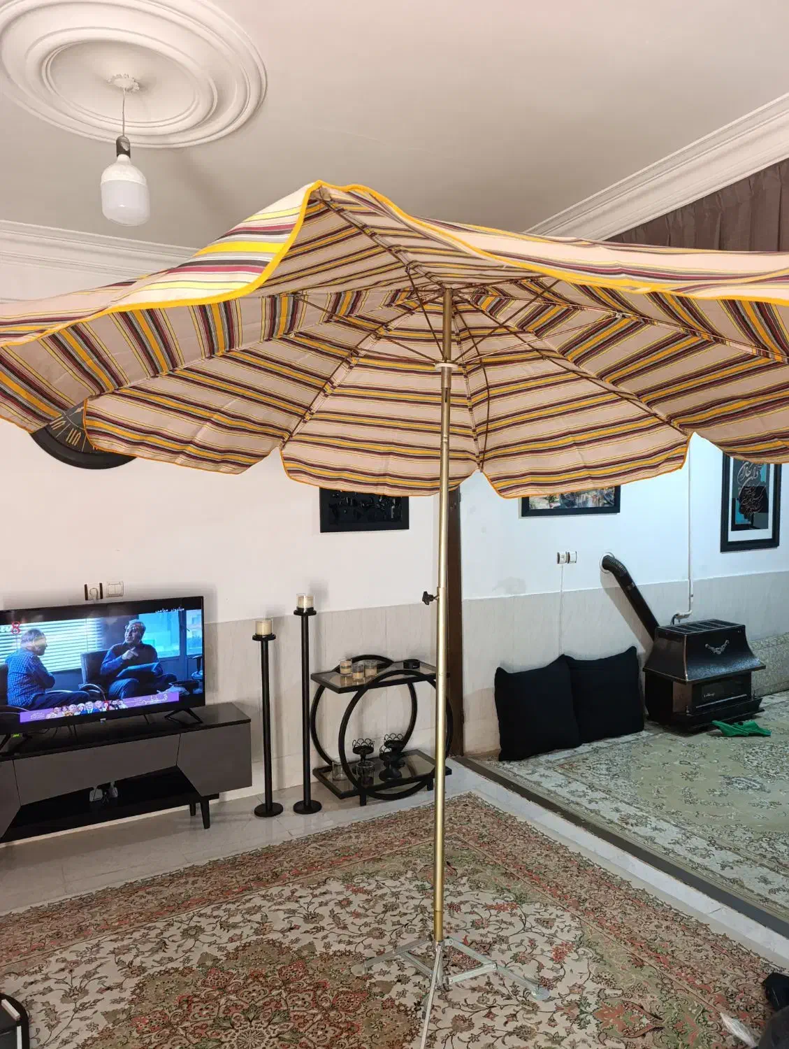 سایه بان چتری جنس خوب ومحکم|کوهنوردی و کمپینگ|مشهد, اروند|دیوار