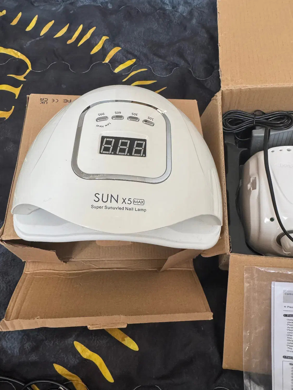 دستگاه کاشت ناخن|آرایشگاه و سالنهای زیبایی|یاسوج, |دیوار