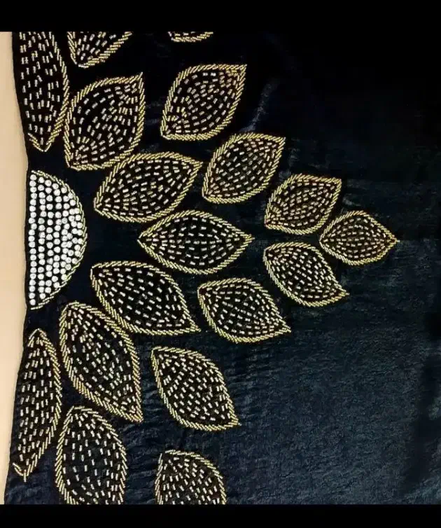 مهره دوزی انواع لباس محلی و عبا و مانتو و شال|لباس|خورموج, |دیوار