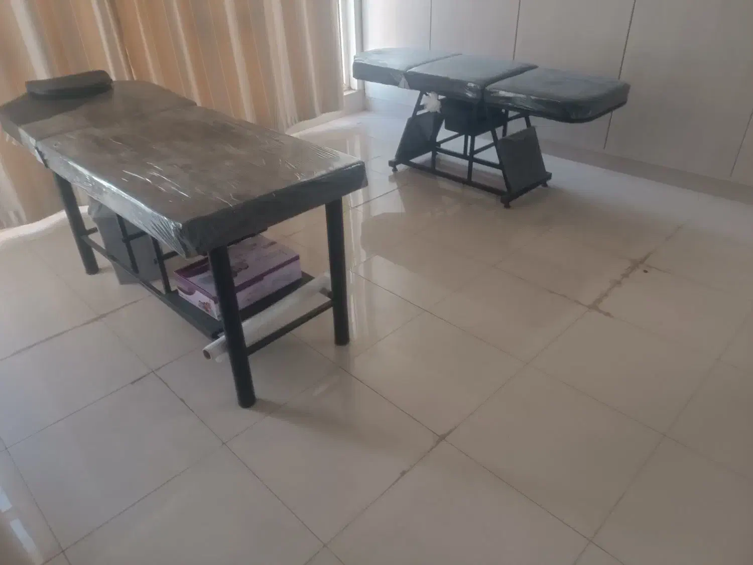 تخت ماساژ و صندلی|مبلمان اداری|دلیجان, |دیوار