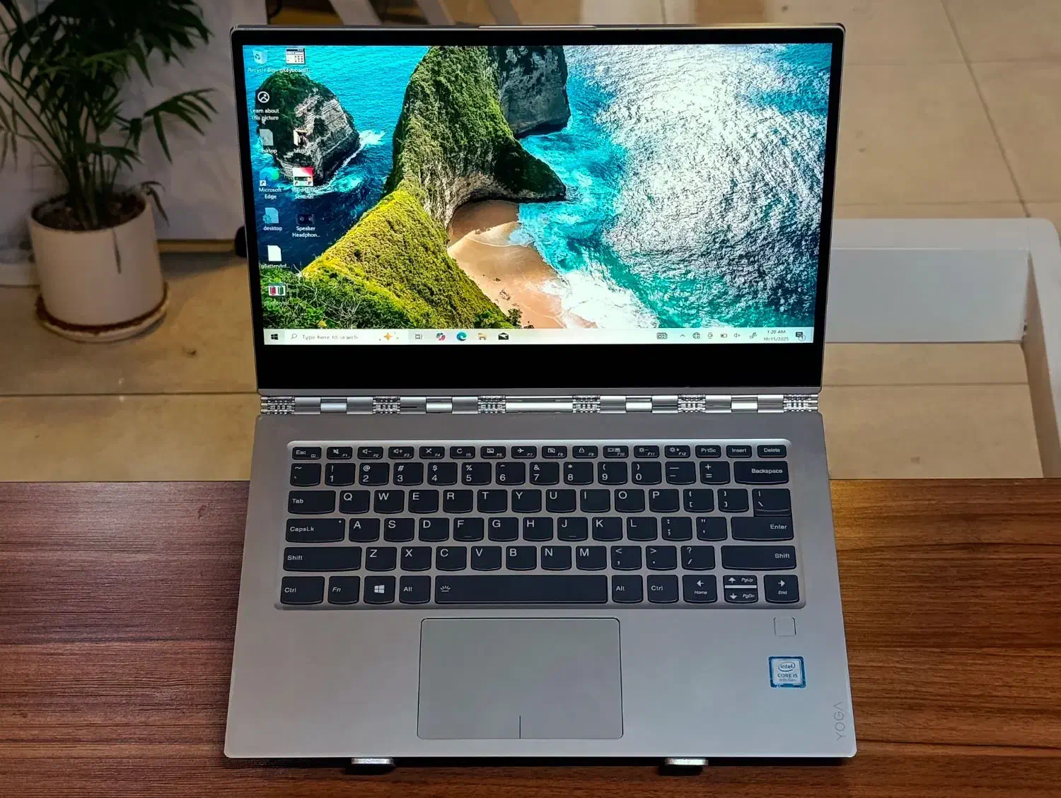 لپتاپ فوق باریک یوگا صفحه 4k طراحی خاص|رایانه همراه|شیراز, فرگاز|دیوار