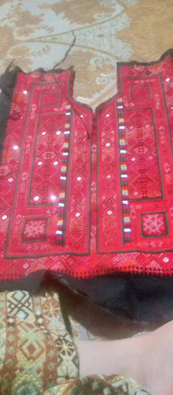 زیاستین جوک|لباس|دامن, |دیوار