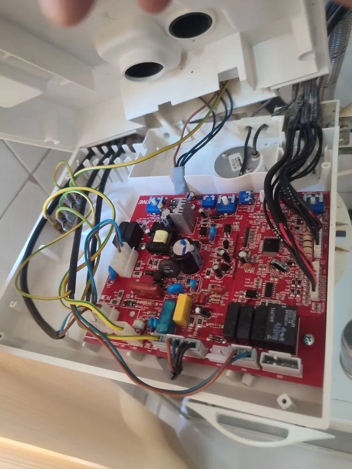 تعمیرات انواع پکیج و آبگرمکن های دیواری|خدمات پیشه و مهارت|سبزوار, پاسداران|دیوار