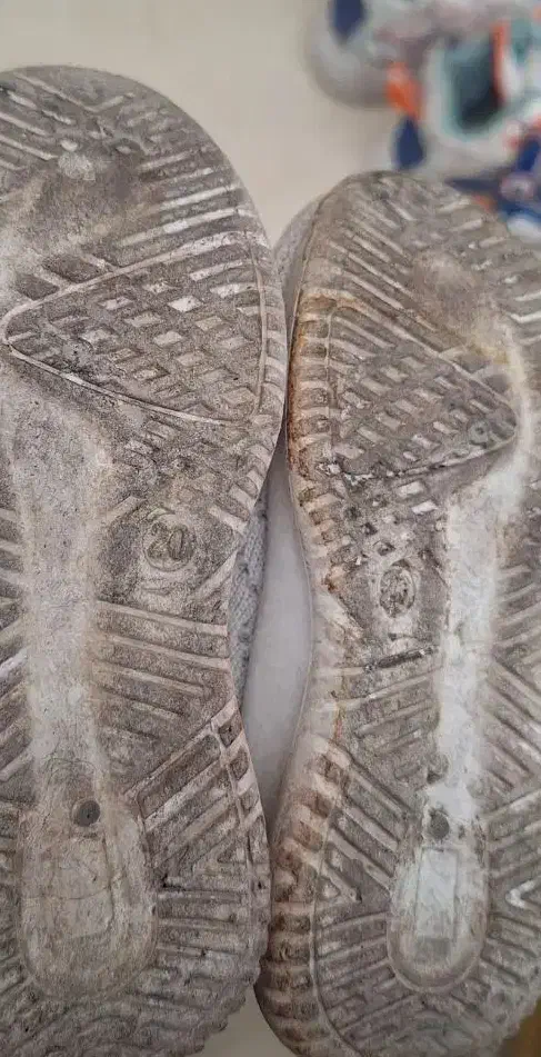 کفش بچه|کفش و لباس بچه|کوهدشت, |دیوار