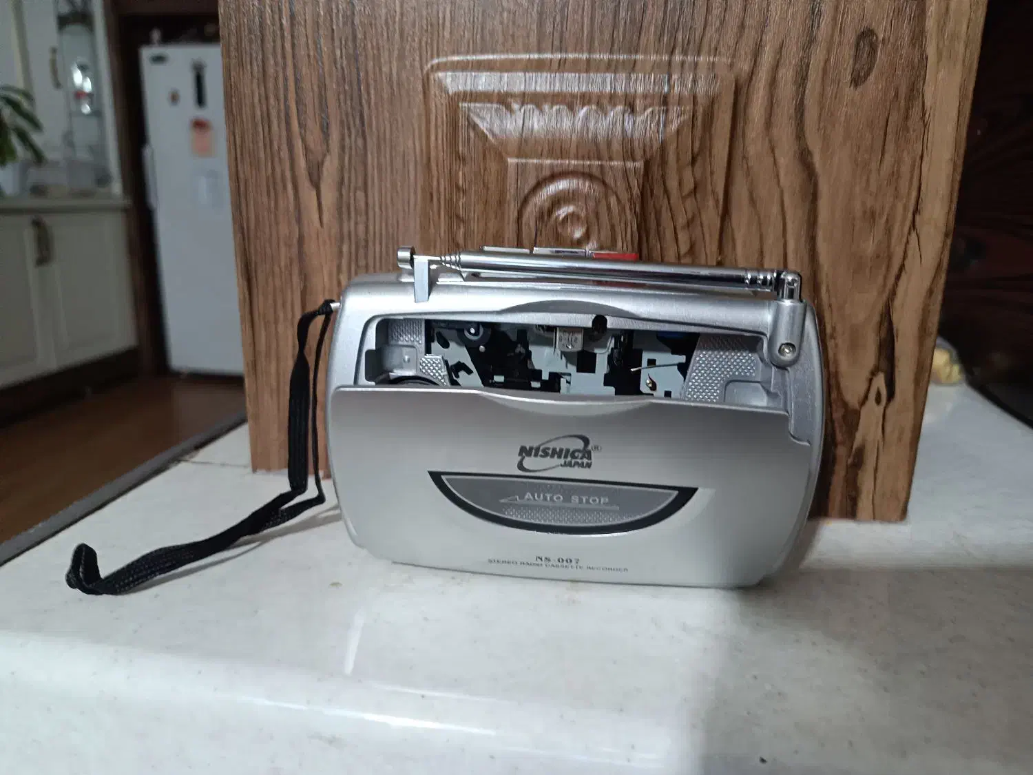 رادیو ضبط قدیمی|کلکسیون اشیاء عتیقه|الیگودرز, |دیوار