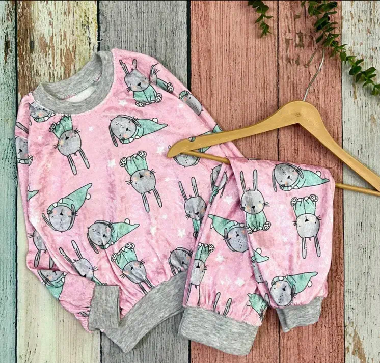 مقداری لباس بچگانه فقط ۲۵۰ نو|کفش و لباس بچه|ساری, |دیوار