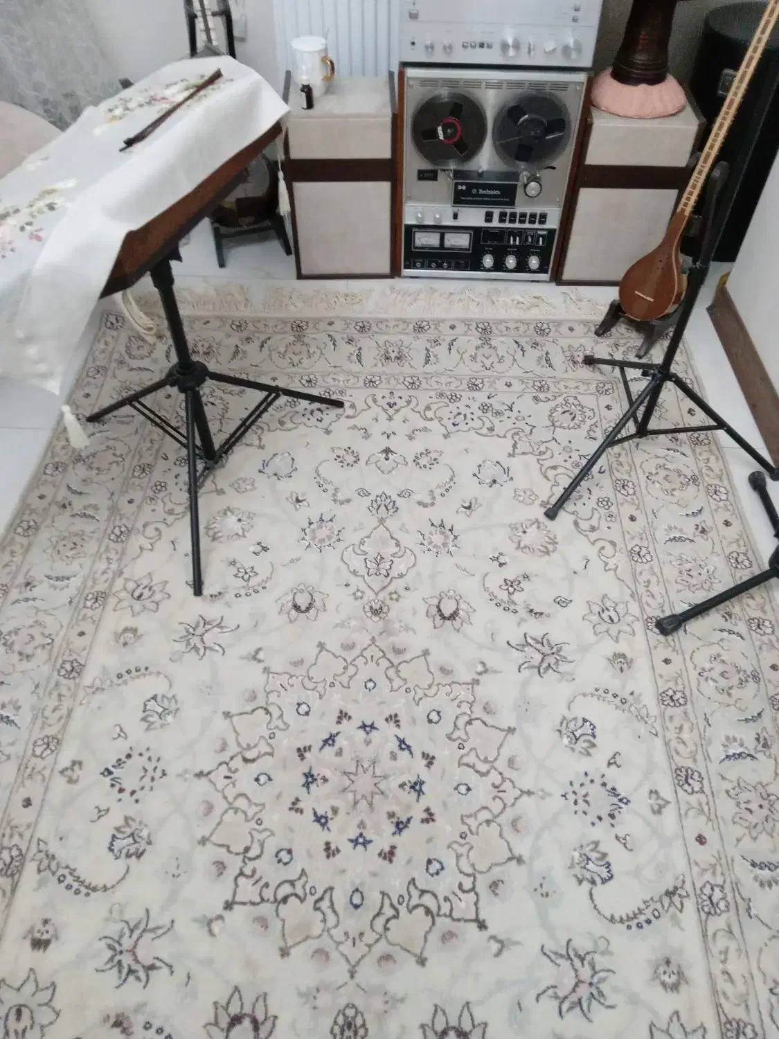 قالیچه ۴ متر کرک گل ابریشم کرم کاشان|فرش|تهران, شکیبا|دیوار