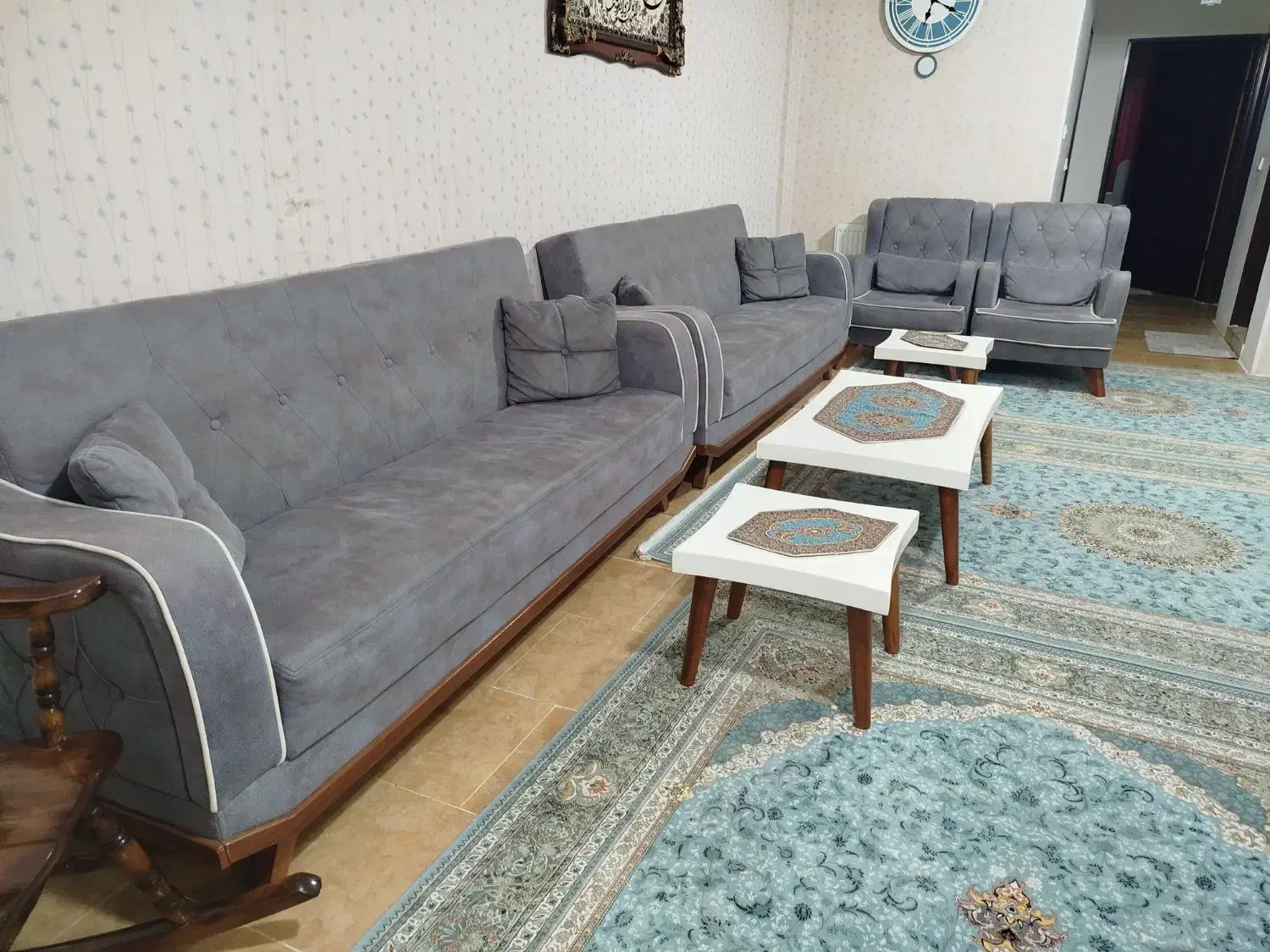 مبل ۸نفره کارکردهو سه عدد عسلی|مبلمان خانگی و میز عسلی|جوانرود, |دیوار