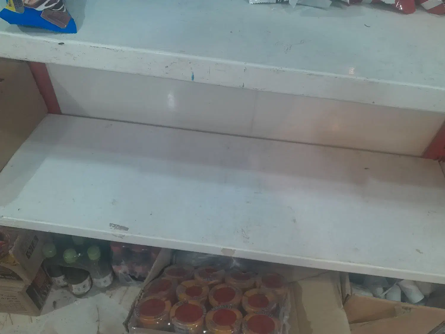 قفسه|کتابخانه، شلف، قفسه‌های دیواری|دلوار, |دیوار