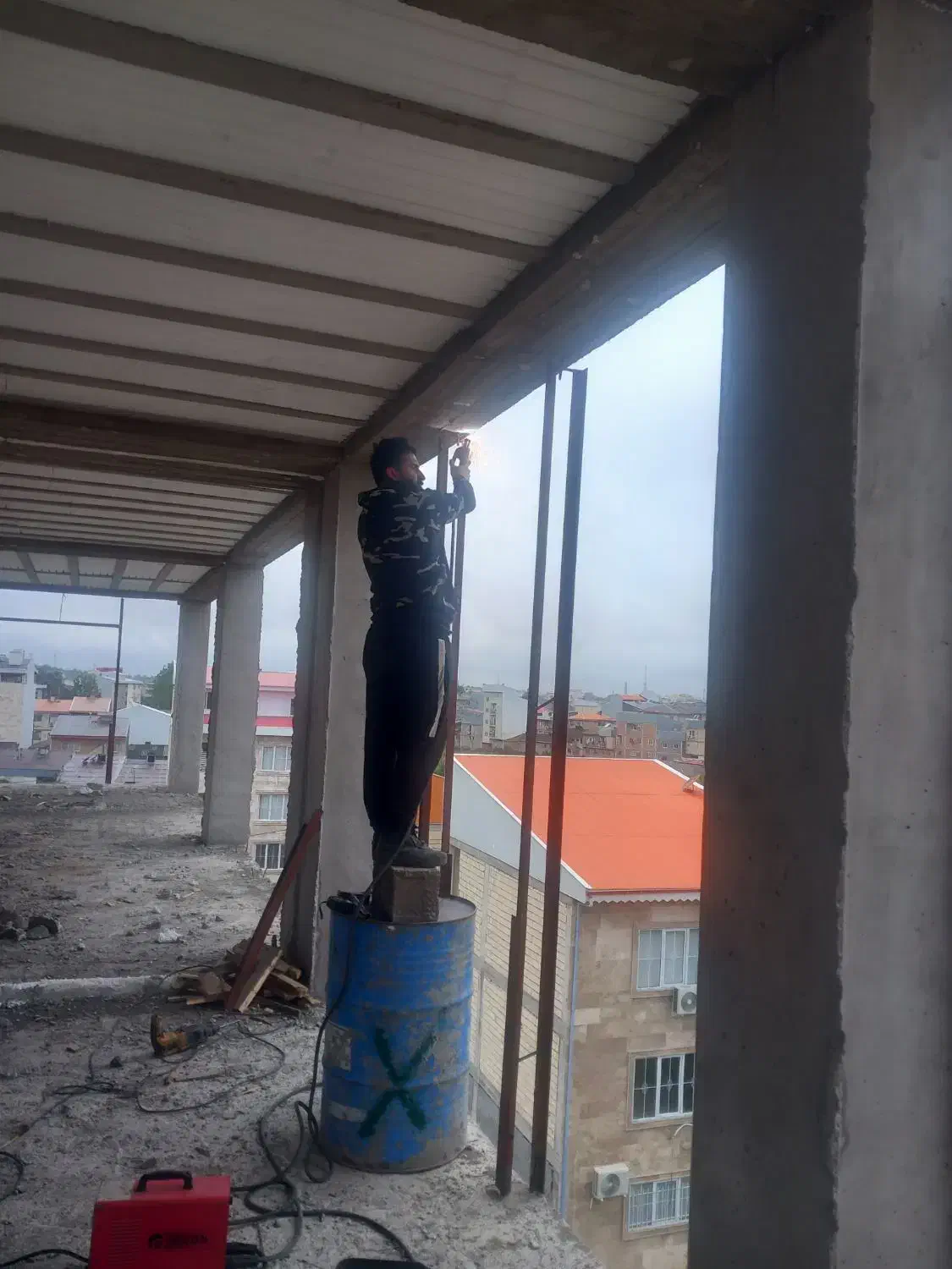 جوشکار سیار|خدمات پیشه و مهارت|رشت, پیرکلاچای|دیوار