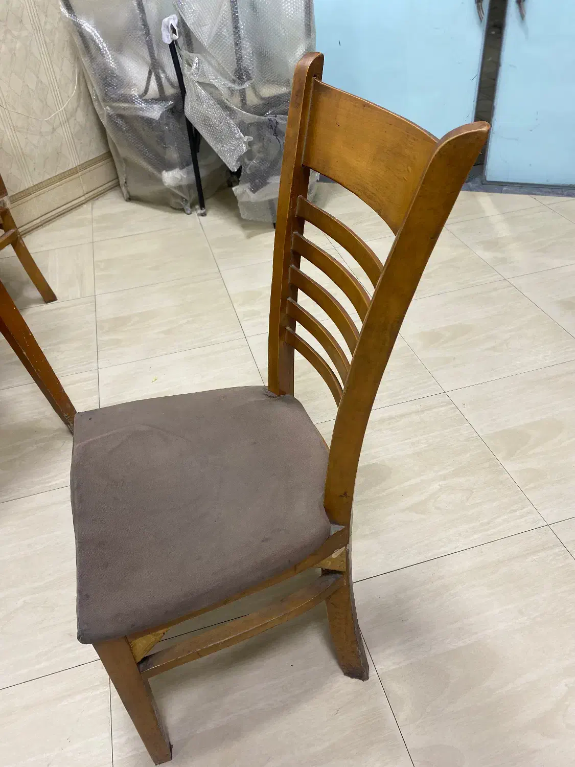 فروش صندلی چوبی در تعداد|میز و صندلی غذاخوری|قائمشهر, |دیوار