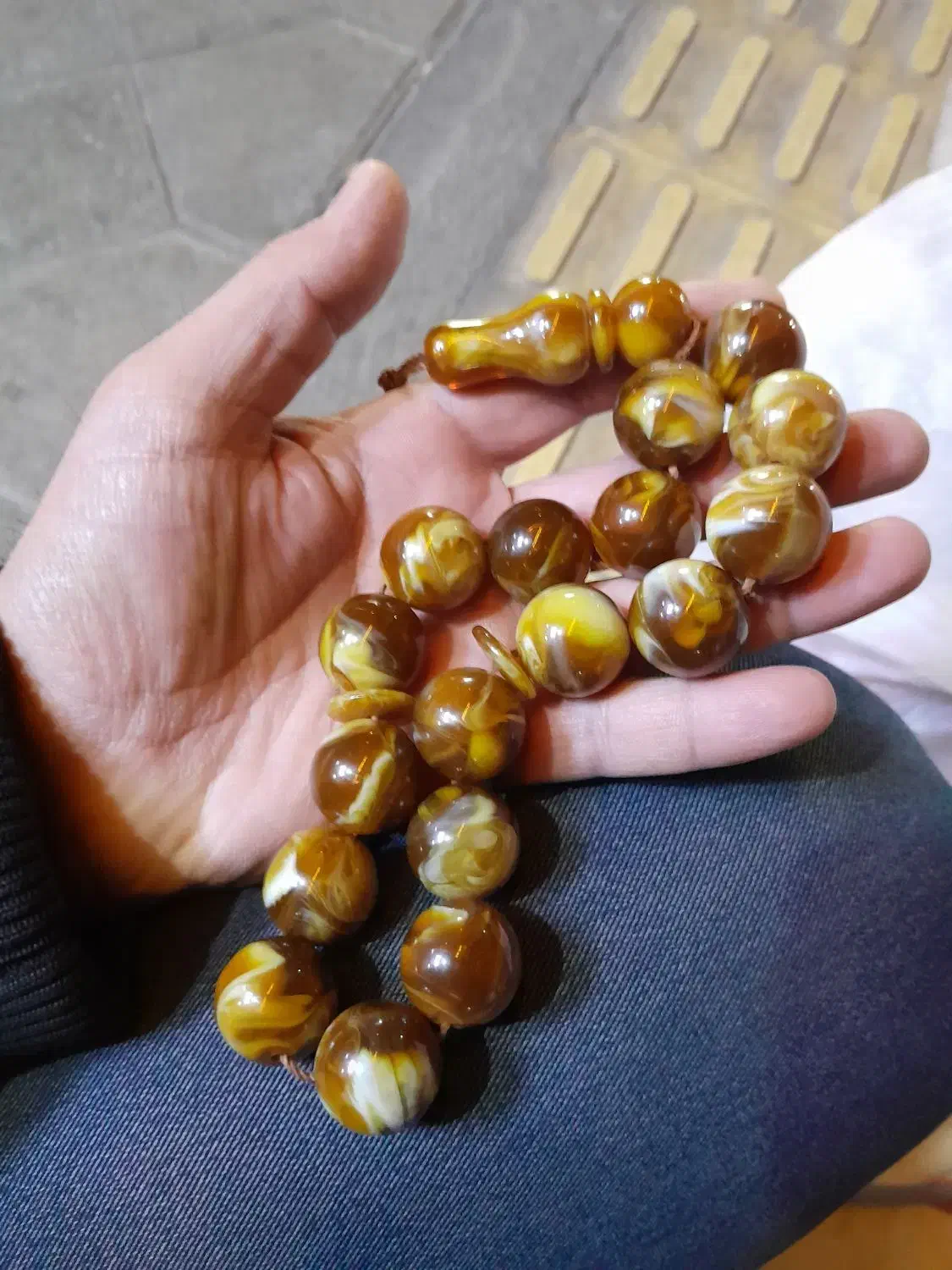 تسبیح|کلکسیون اشیاء عتیقه|لنجان, |دیوار