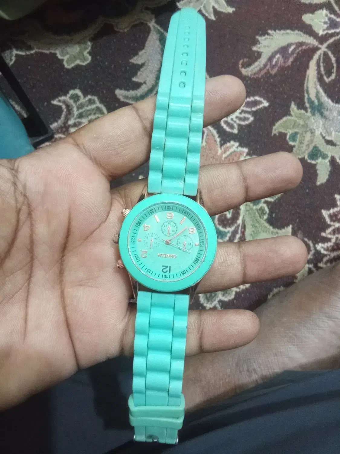 ساعت زیبا و شیک|ساعت|کنارک, |دیوار