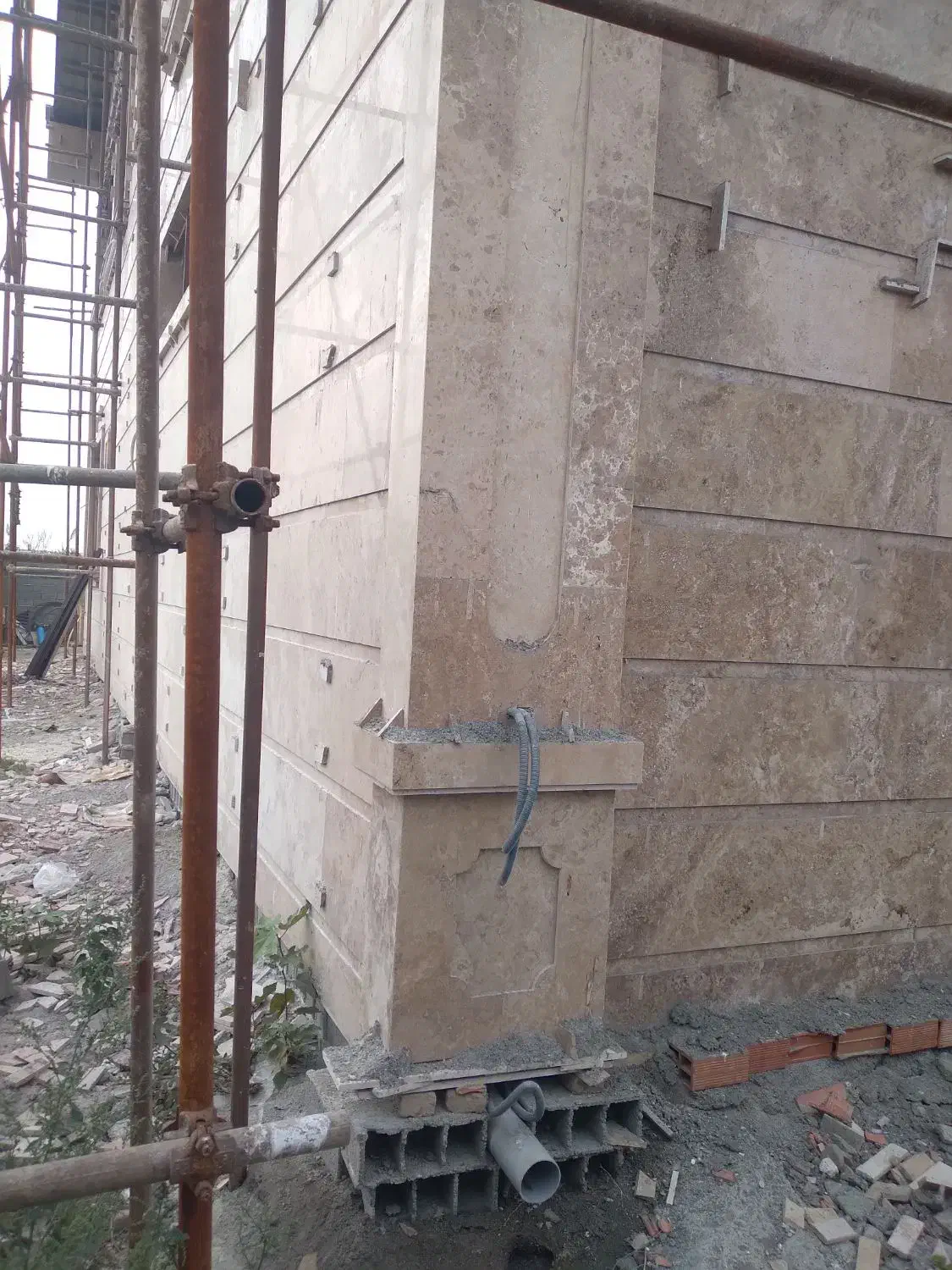 کارگر ماهار یا نیمه ماهر وارد به کار سنگک کاری|استخدام معماری، عمران و ساختمانی|بابل, |دیوار