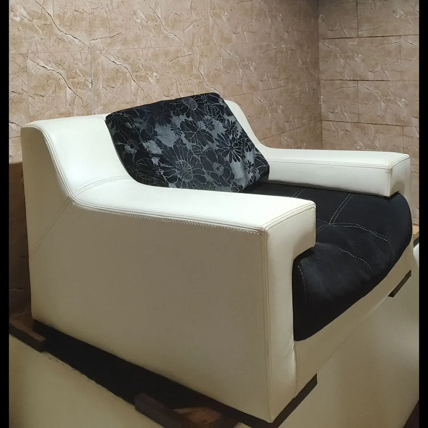 مبل|مبلمان خانگی و میز عسلی|رشت, حافظ آباد|دیوار