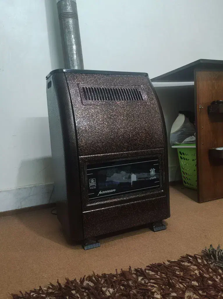 بخاری گازی ۷ هزار نو|بخاری، هیتر، شومینه|بابل, |دیوار