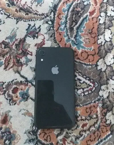 آیفون XR تمیز بدون خط و خش|موبایل|تایباد, |دیوار