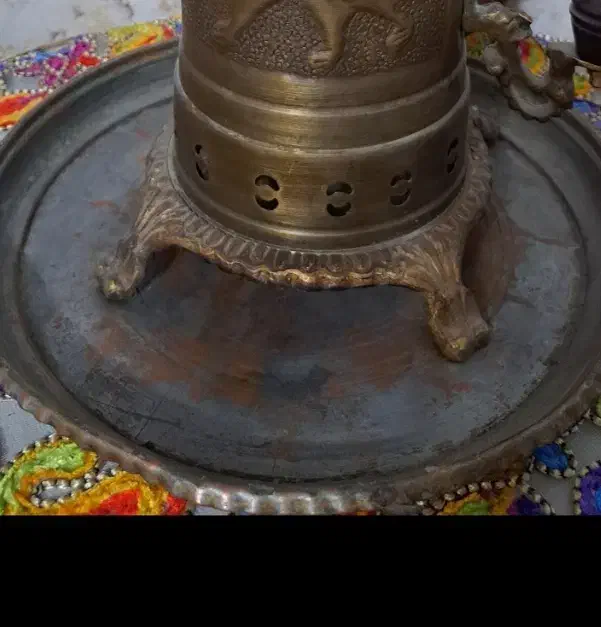 لیوان برنجی قدیمی|صنایع دستی و سایر لوازم تزئینی|قائن, |دیوار