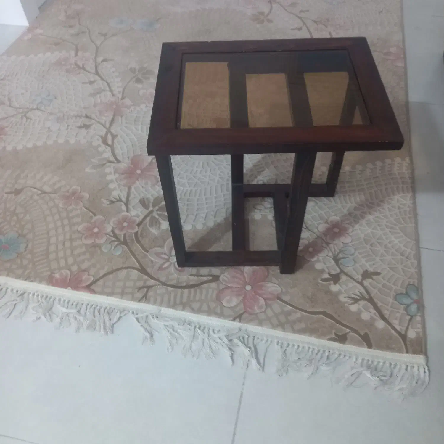 لوازم نشیمن به فروش میرسد|مبلمان خانگی و میز عسلی|کتالم و سادات شهر, |دیوار