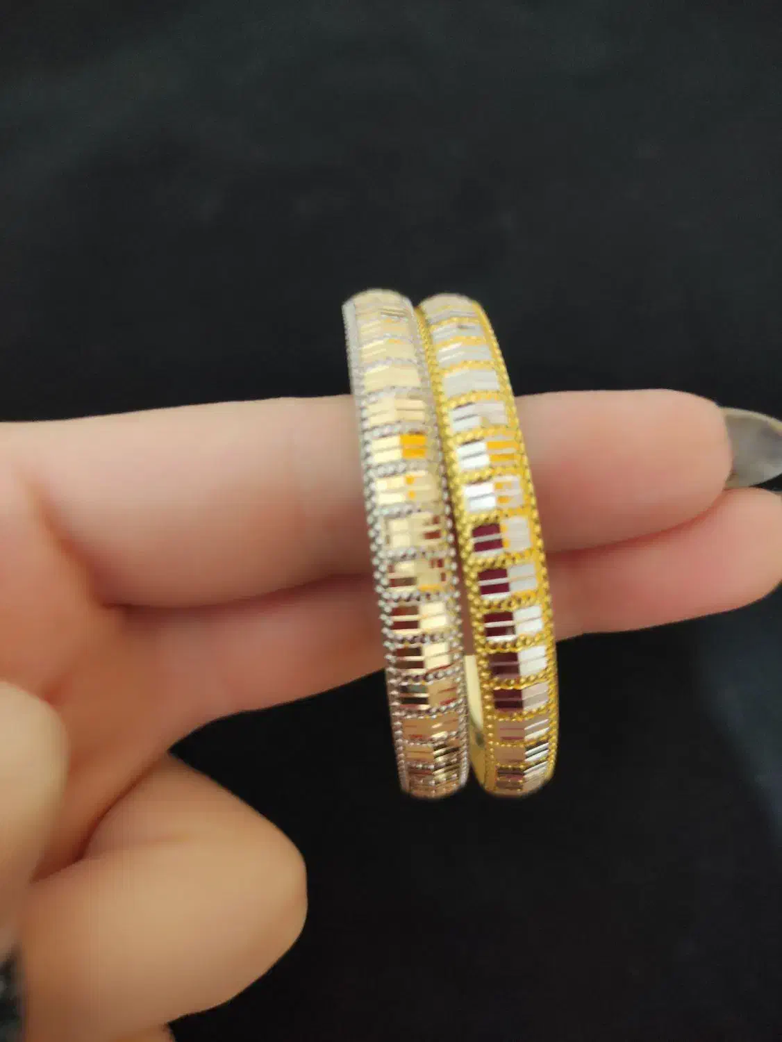 ۱۵ گرم طلا کاملا نو و اصلا استفاده نشده|جواهرات|رشت, منظریه|دیوار