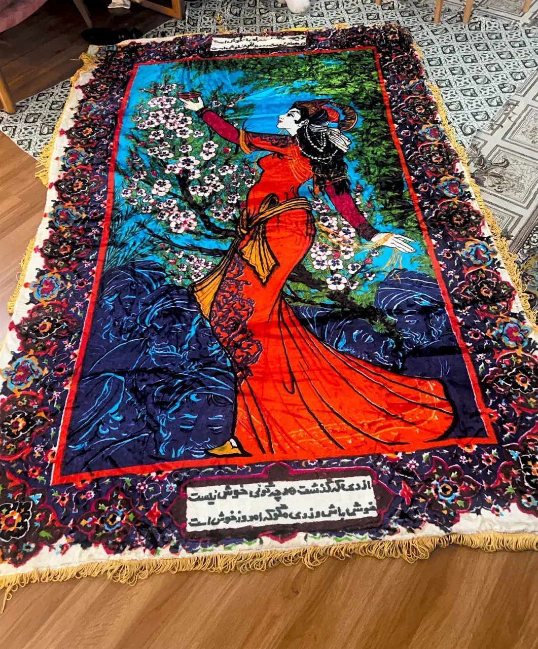 فرش رو تختی قدیمی|سرویس روتختی|تهران, ابوذر|دیوار