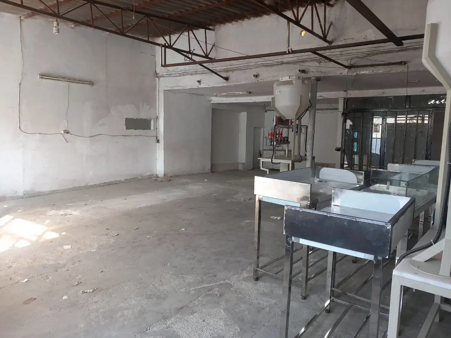 اجاره سوله ۷۵۰متری انباری، تولیدی، باشگاه، منظریه|اجارهٔ مغازه و غرفه|فردیس, شهرک شهید حسینی|دیوار