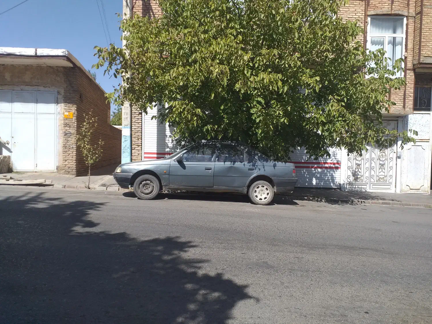 پژو ۲۰۰۰ اصل فرانسه|خودرو سواری و وانت|مرند, |دیوار