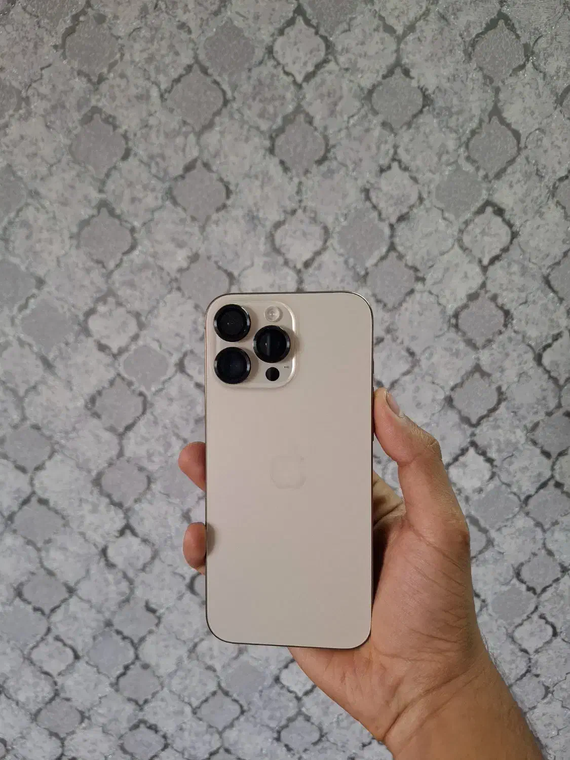 گوشی ۱۶پرو مکس zaa|موبایل|شیراز, عفیف‌آباد|دیوار