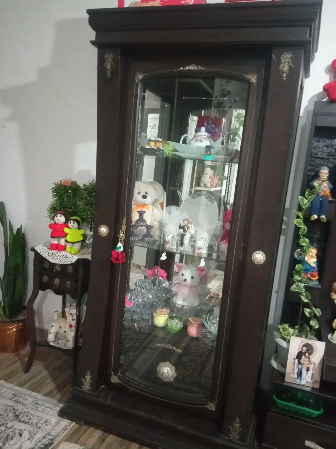 ویترین سالم|بوفه، ویترین، کنسول|رشت, جانبازان|دیوار