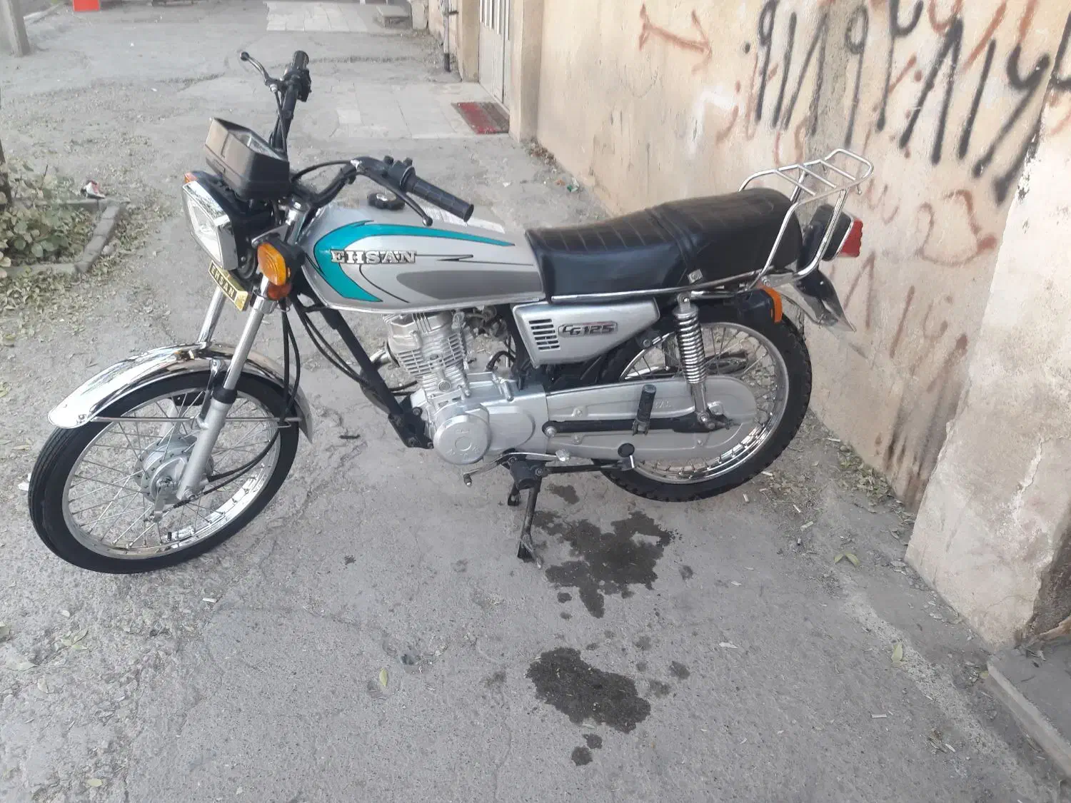 موتور۱۲۵ احسان|موتورسیکلت|کرمانشاه, |دیوار