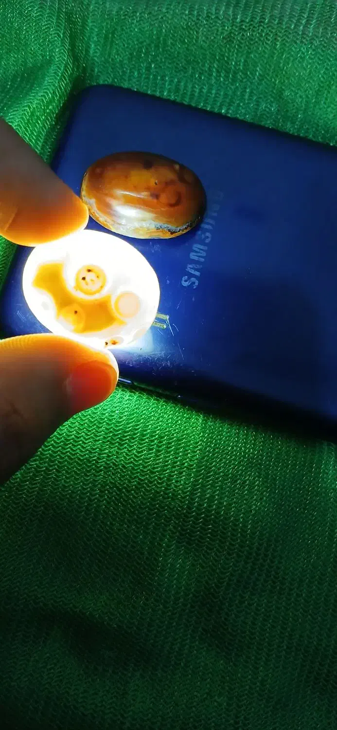 سنگ سلیمانی وسلطانی|کلکسیون اشیاء عتیقه|مراغه, |دیوار