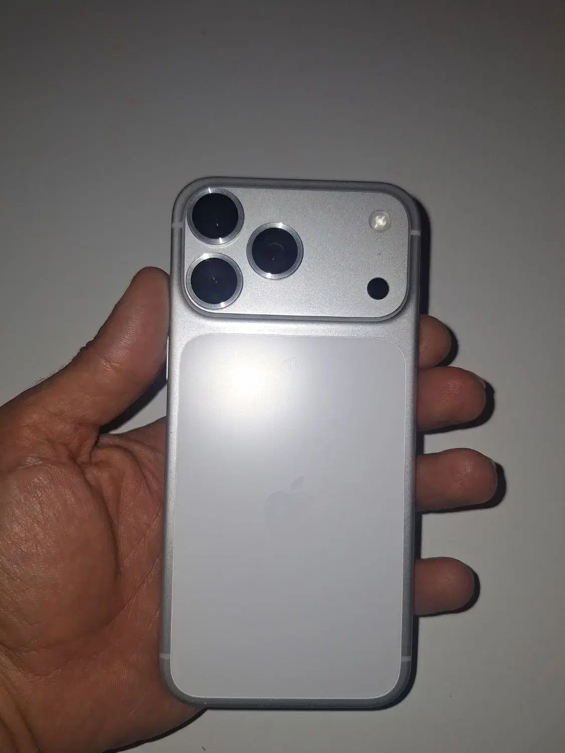 آیفون 17 پرومکس|موبایل|اصفهان, چرخاب|دیوار