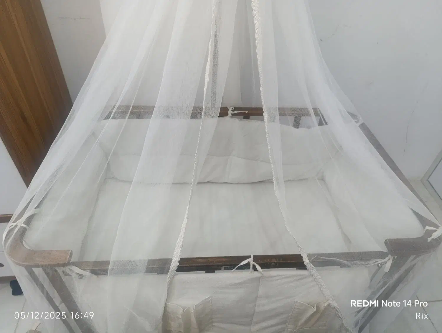 گهواره|تخت و سرویس خواب|سنندج, |دیوار