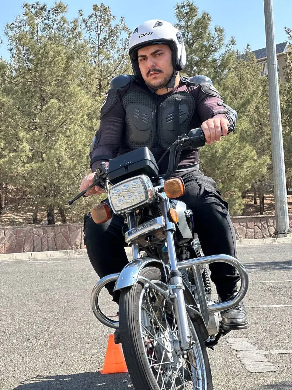 آموزش موتور سواری از مقدماتی تا حرفه ای|خدمات آموزشی|تهران, پردیسان|دیوار