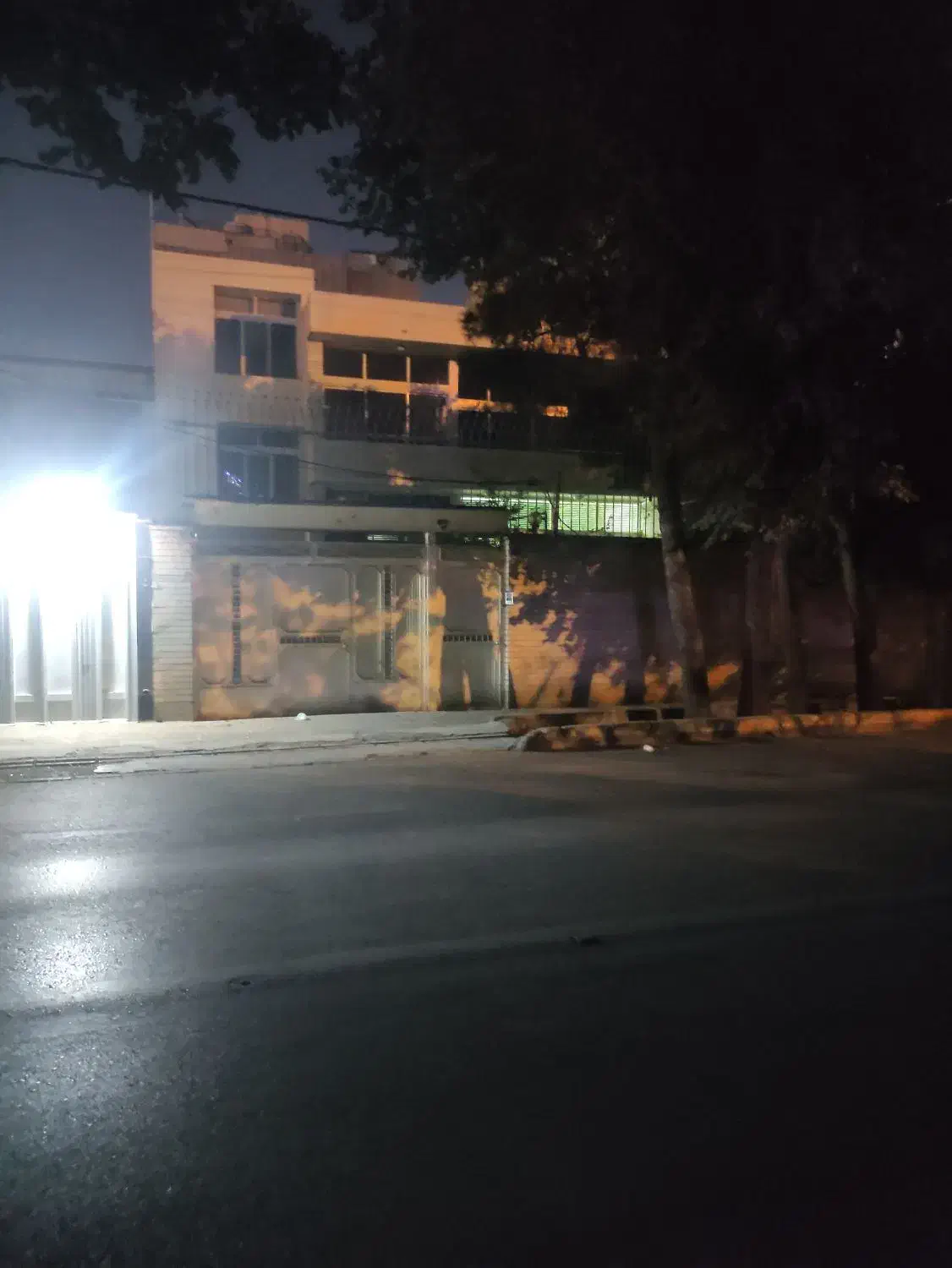 فروش فوری منزل۳طبقه،امکان۷سقف برحکیم شفایی اول|فروش زمین و ملک کلنگی|اصفهان, عسگریه|دیوار